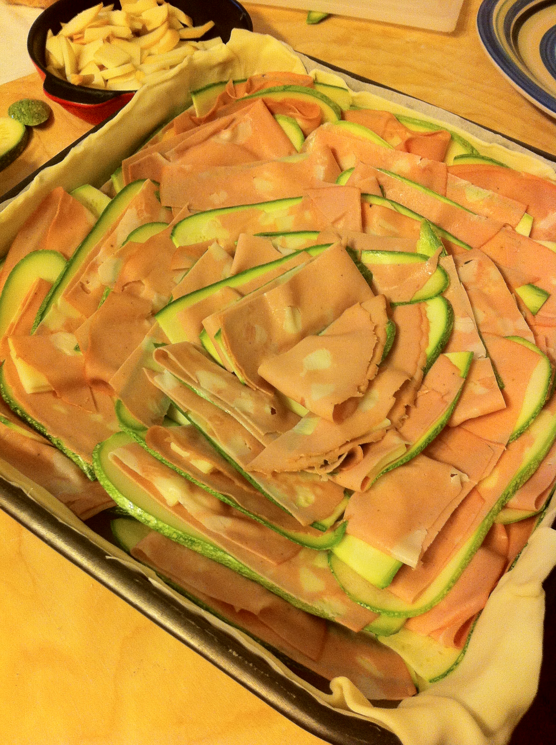 torta-salata-con-mortadella-e-zucchine-4.JPG